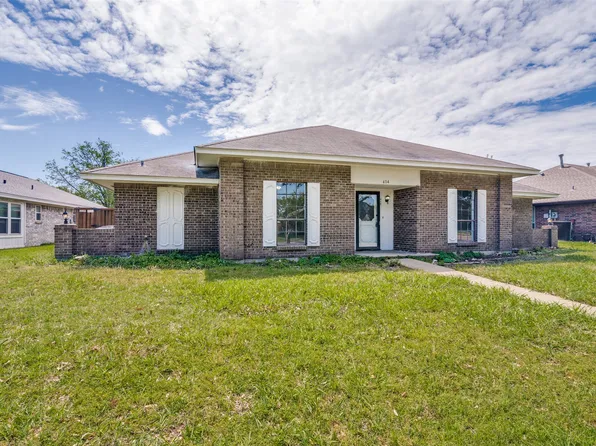 414 Willowcrest Dr, Garland, TX 75040