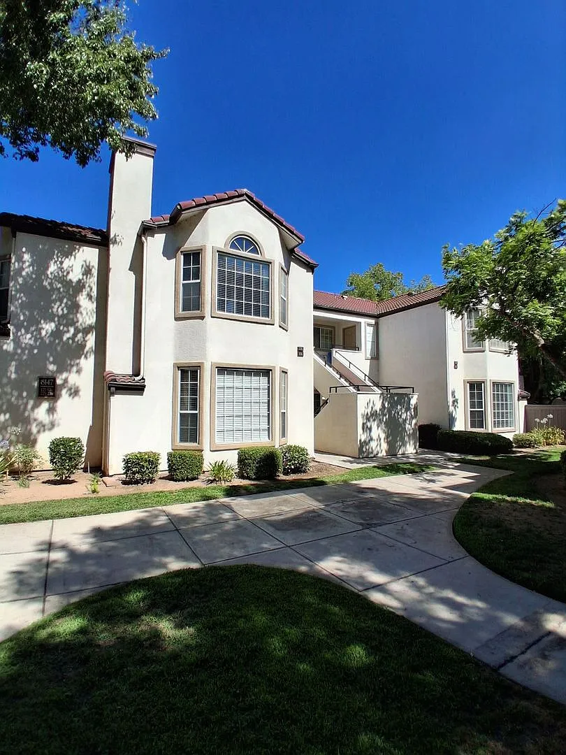 Upcoming: Stunning 3-Bedroom Condo At Villa San Marcos! Located On Cedar & Nees! — Photo 1