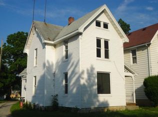 614 Charles St, Huntington, IN 46750