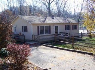 417 Calvin Ave, West Jefferson, NC 28694