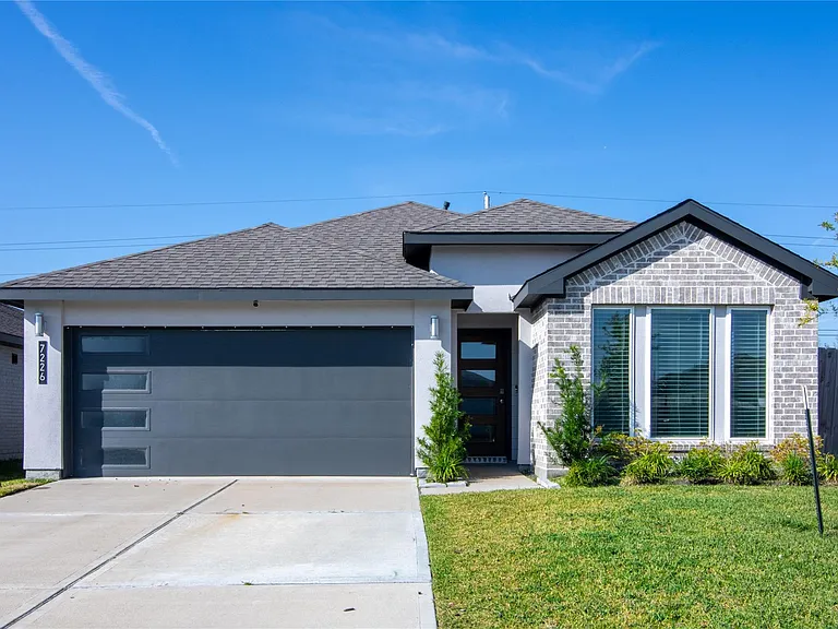 7226 Telford Hollow Trl — Photo 1