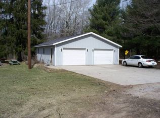 4118 Kirk Rd, Vassar, MI 48768