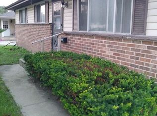 3509 Daisy Ln, Racine, WI 53405