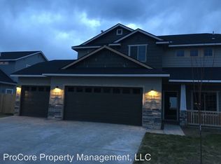 5323 N Zamora Way, Meridian, ID 83646