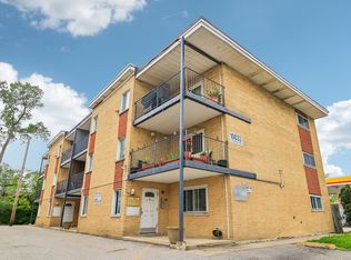 10033 Irving Park Rd APT 1B, Schiller Park, IL 60176