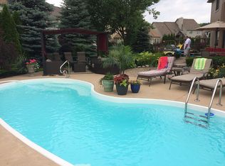 19818 Westchester Ct, Macomb, MI 48044