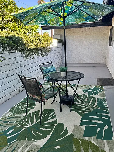 Jones Apartments Photo 1