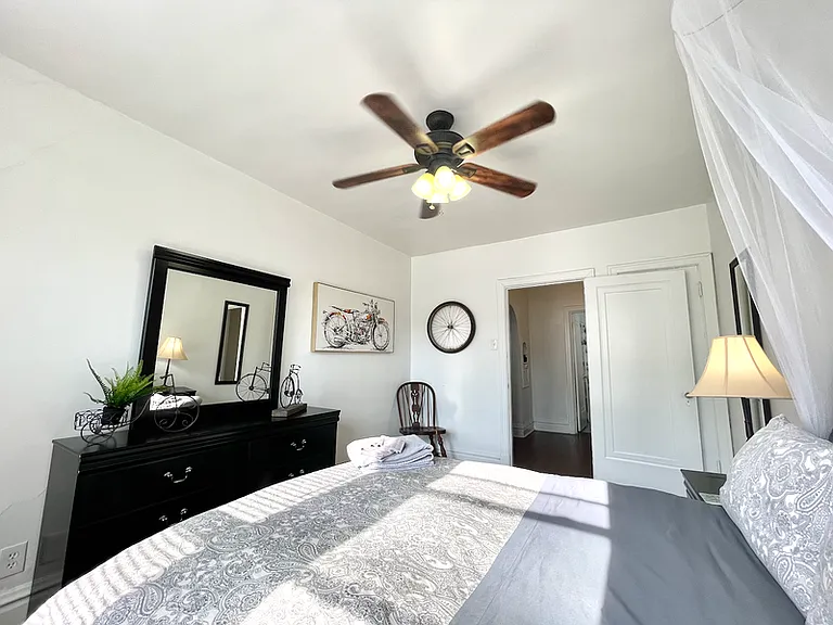 6653 Berthold Ave #3S — Photo 12