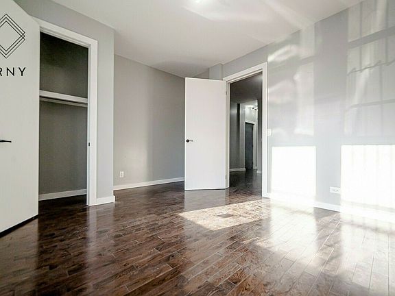 2nd image of 119 Linden St #1E