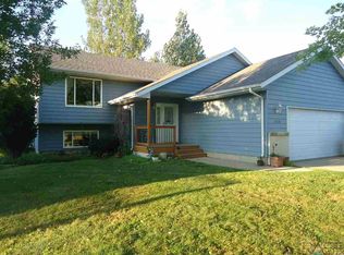 7908 W 42nd St, Sioux Falls, SD 57106