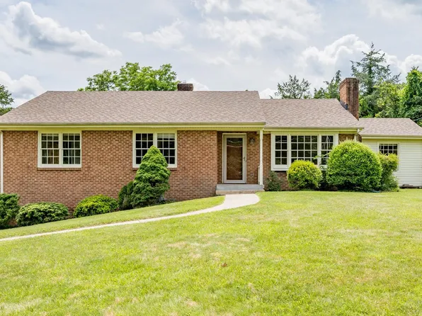 2207 Indian Hill Rd, Lynchburg, VA 24503