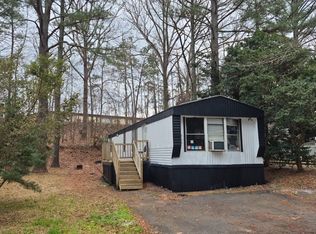 869 Fountain Cir, Stockbridge, GA 30281