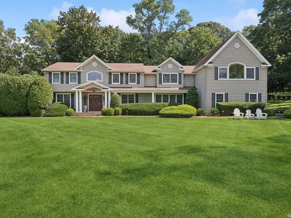 1 Hayes Hill Drive, Northport, NY 11768