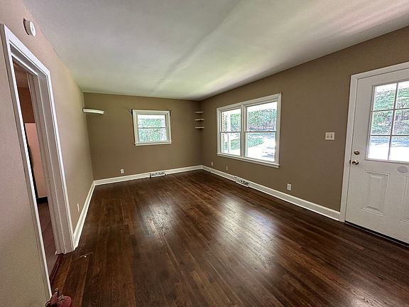 4th image of 234 Johns Creek Rd