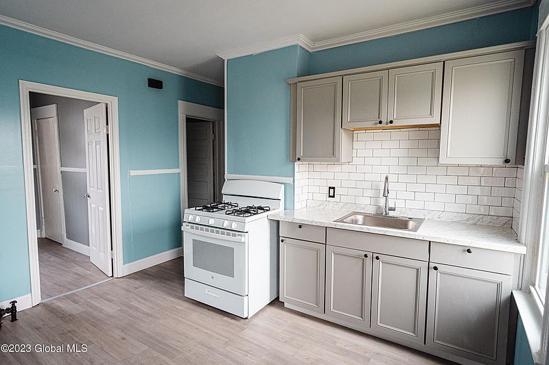 4th image of 1201 Webster Street
