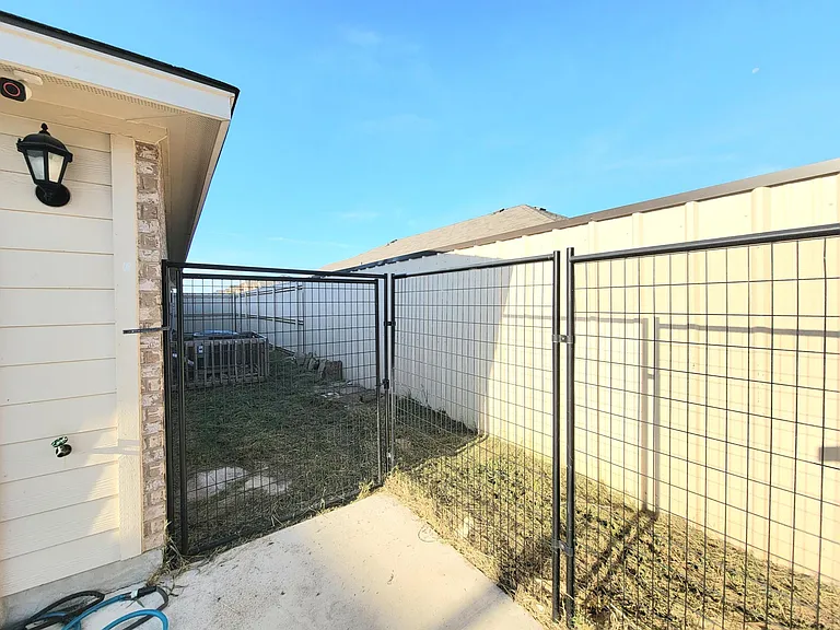 4805 Mohawk Dr — Photo 28