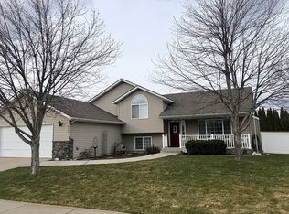 8989 N Torrey Ln, Hayden Lake, ID 83835