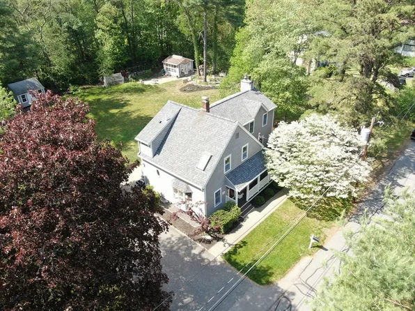 9 Center St, Sudbury, MA 01776