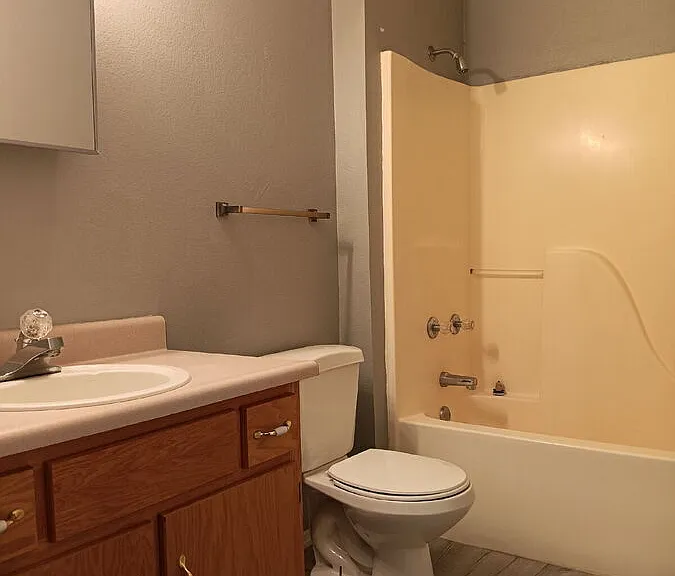 2516 Fairview Way #4 — Photo 9
