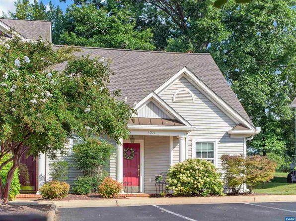 1032 Somer Chase Ct, Charlottesville, VA 22911