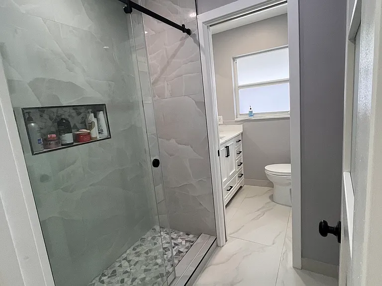 3201 NE 29th St #307 — Photo 7