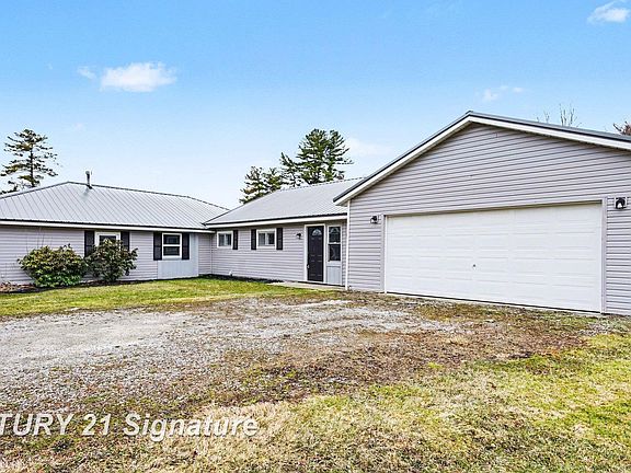 2nd image of 474 W Taylor Dr