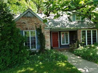 3165 Edgevale Dr, Lambertville, MI 48144