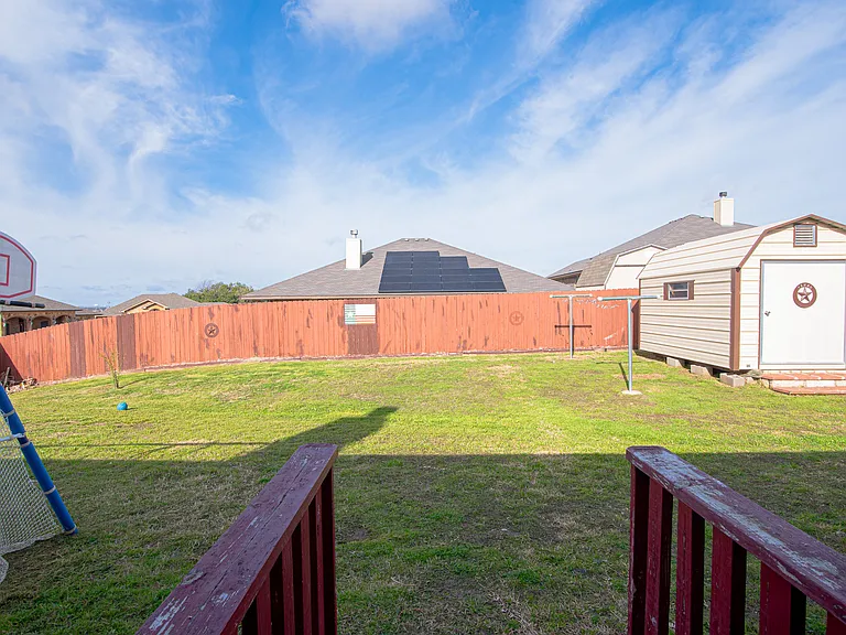 2040 Chinquapin Ln — Photo 10