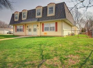 1010 Crescent Dr #8D0A02BAB, Champaign, IL 61821