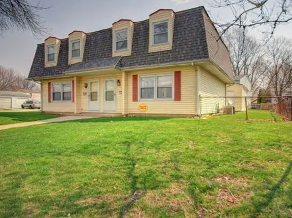 CR - 1010 Crescent Dr, 1010 Crescent Dr #B38d4dbdd, Champaign, IL 61821