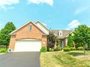 5742 Walnut Cove Dr, Sylvania, OH 43560