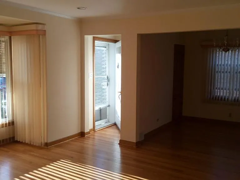 5117 N Neva Ave — Photo 6