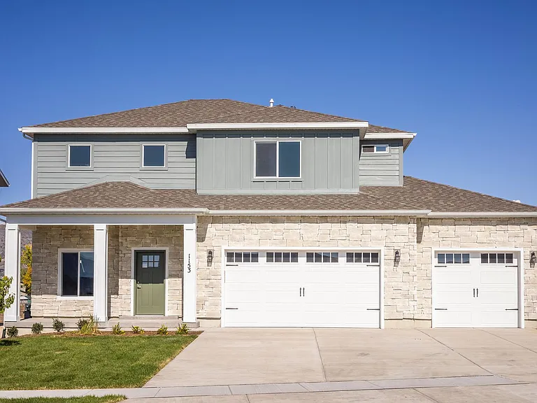 1153 Becca Rd — Photo 3