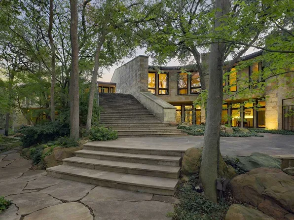 5110 Park Ln, Dallas, TX 75220