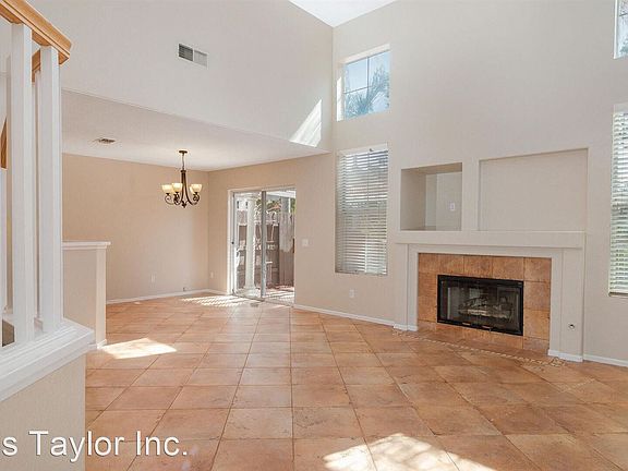 4th image of 4695 Los Alamos Way Unit D