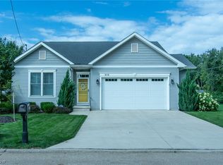 850 Road To Happiness, Vermilion, OH 44089