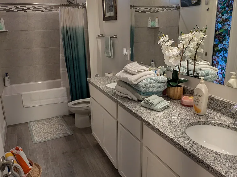 1217 SW Bargello Ave — Photo 1