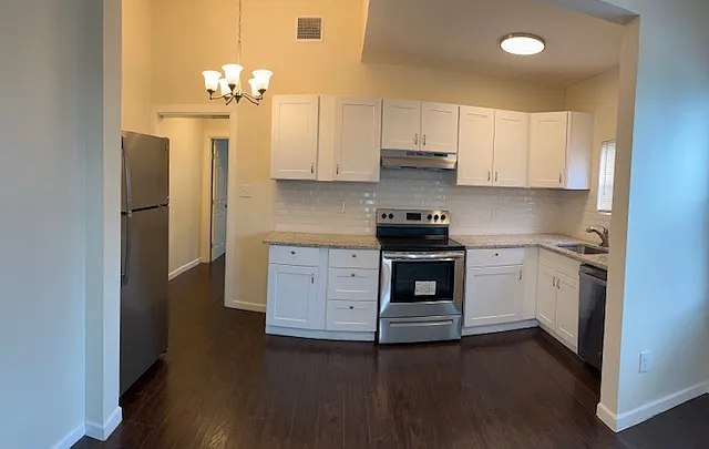 3112 Stonewall St #2 — Photo 8