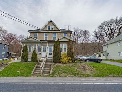 829 W Pennsylvania Ave, Pen Argyl, PA, 18072