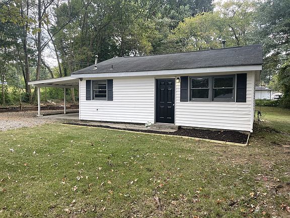 2nd image of 1805 Waldrep Cir SE