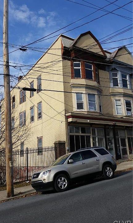2nd image of 210-212 S Main St