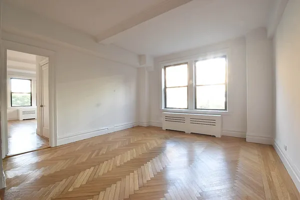 Rented by (Legacy) NY Quality Living Uptown | media 20