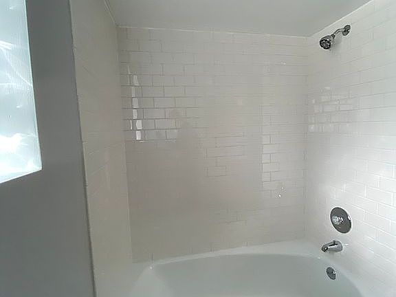 2nd image of 3031 Kensington Ave #C