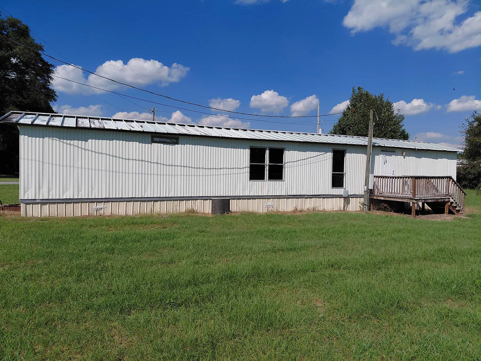2 bed, $985 — Photo 2