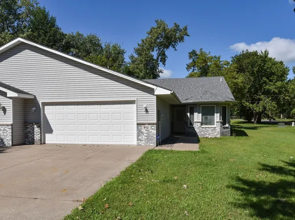 913 8th Ave N, Princeton, MN 55371