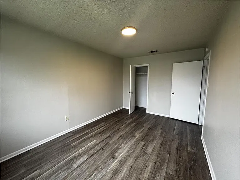 507 W Avenue A — Photo 16