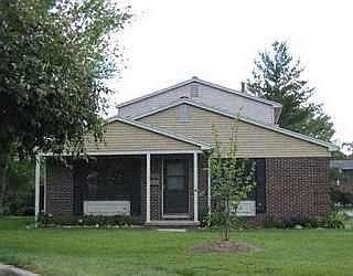 1st image of 8373 Lakeview Ct