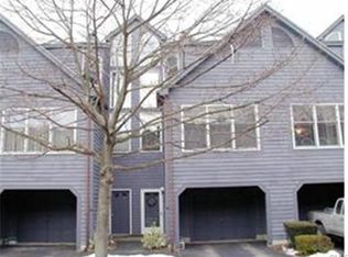 58 Fawn Ridge Ln, Wilton, CT 06897