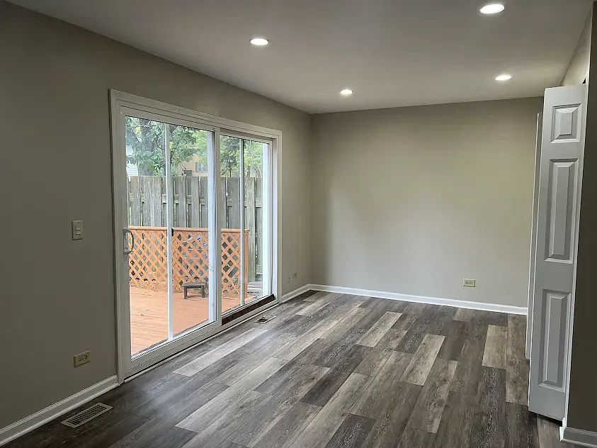 3 bed, 2.5 bath, $2,500 — Photo 2