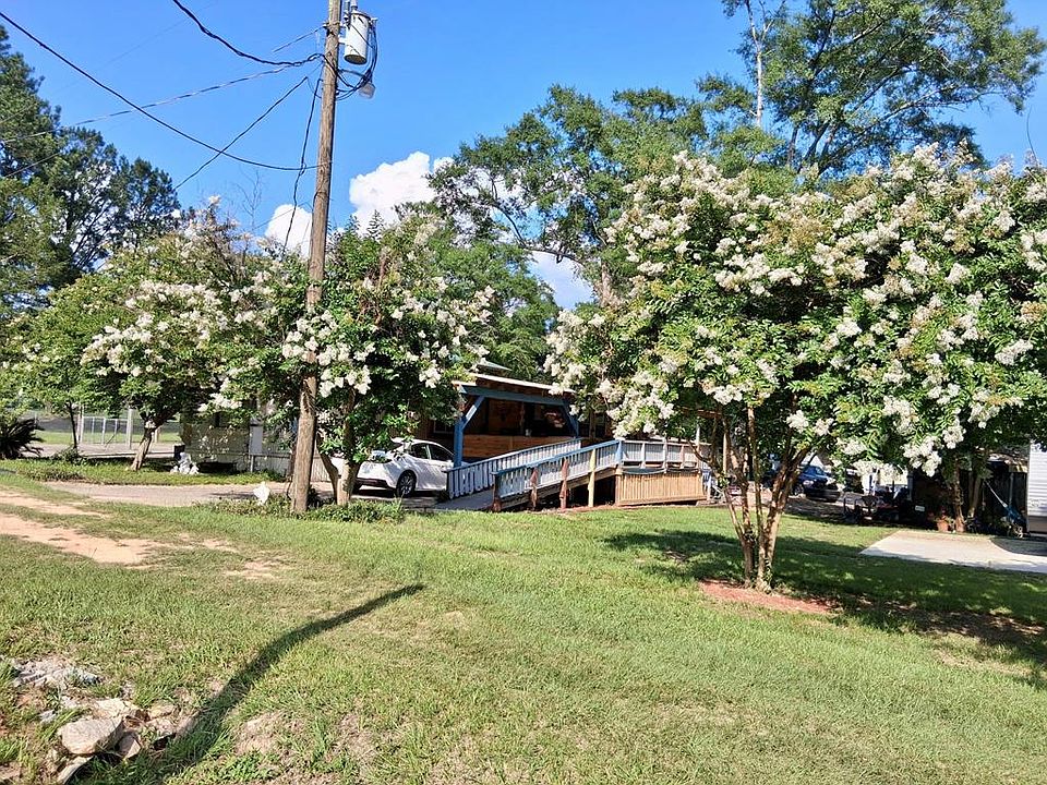 1st image of 1804 Redman Dr